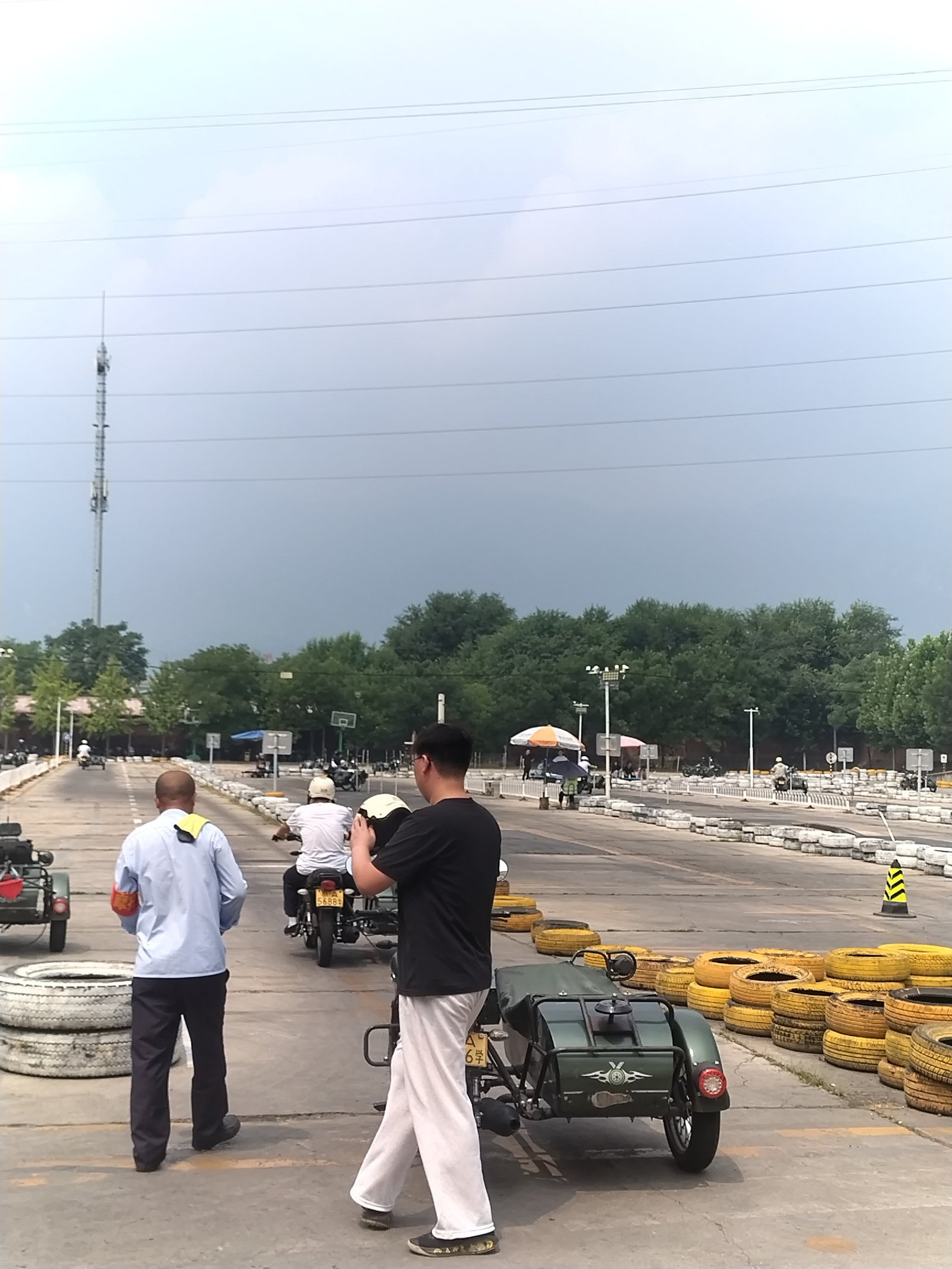 北京远大驾校摩托考场训练4